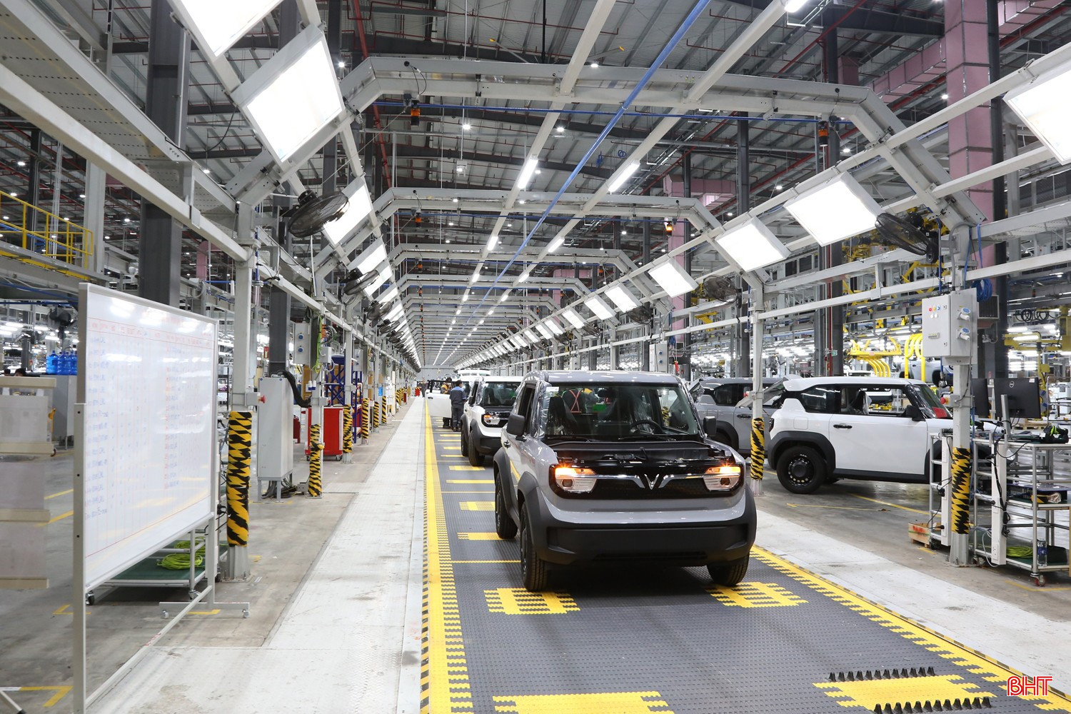 Fabrica de mașini electrice VinFast. bqbht_br_tham-qua-6a.jpg