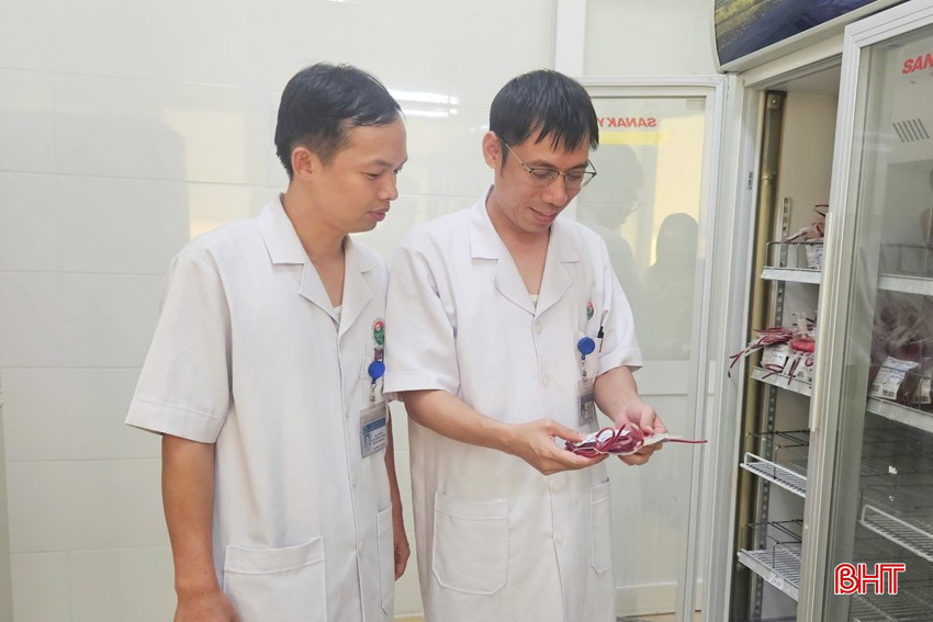 Kho máu của BVĐK tỉnh đã tiếp nhận trên 200 đơn vị máu do người dân trực tiếp hiến tại bệnh viện. bqbht_br_hien-mau-ca.jpg