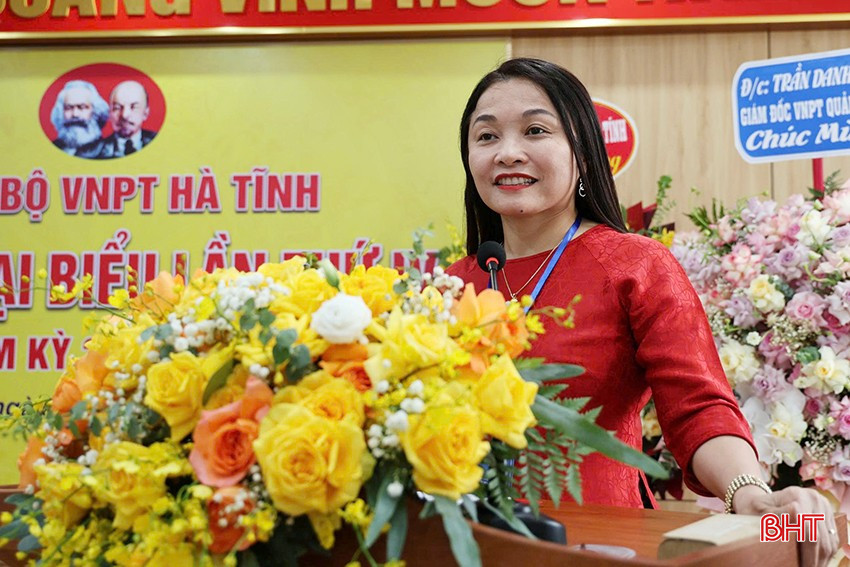 Tỉnh ủy viên, Phó Bí thư chuyên trách Đảng ủy UBND tỉnh Nguyễn Thị Hà Tân phát biểu chỉ đạo. bqbht_br_z6694866573969-44aecbfaa0df6045011c16044b03d74b.jpg