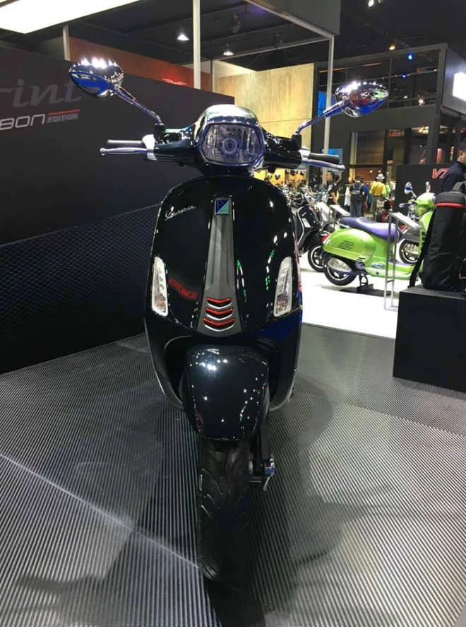 can canh vespa sprint 150 i get ban carbon dep my man