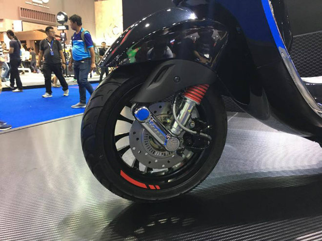 can canh vespa sprint 150 i get ban carbon dep my man