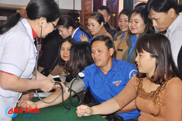 thach ha tuyen duong 38 thanh nien hien mau tinh nguyen tieu bieu