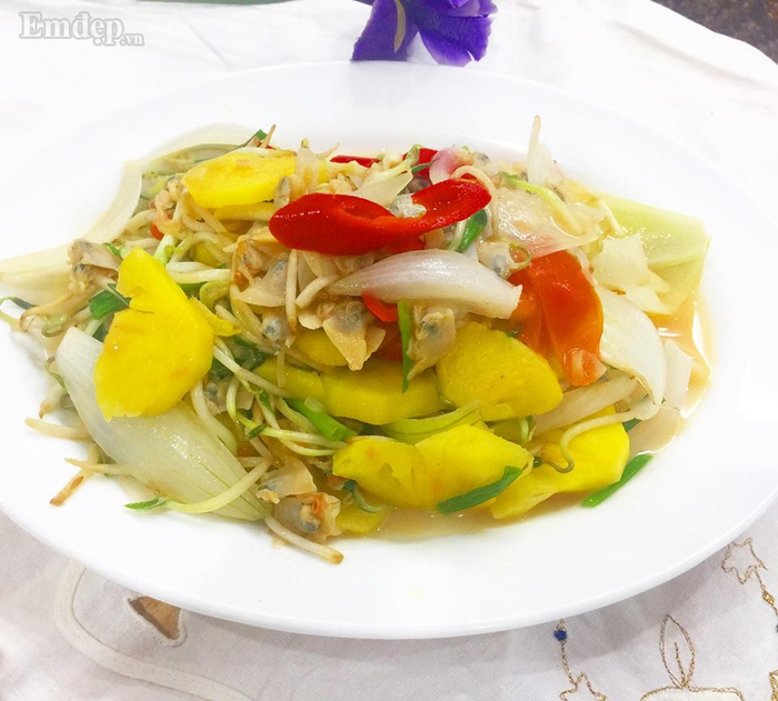 hen xao chua ngot mon ngon dam chat mien trung an la nghien