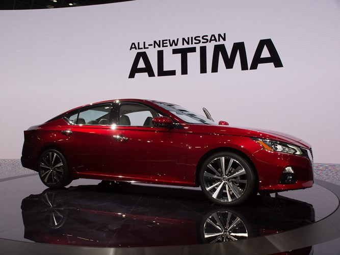 nissan altima 2019 lot xac manh me canh tranh voi doi thu