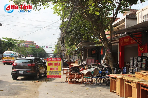 pho khong via he o ha tinh nhu chua bao gio co ngay ra quan