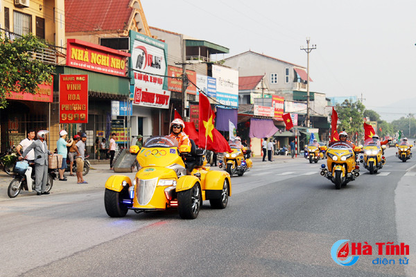 doan dua xe dap cup truyen hinh tp ho chi minh qua ha tinh