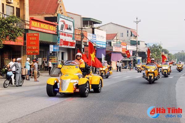 doan dua xe dap cup truyen hinh tp ho chi minh qua ha tinh