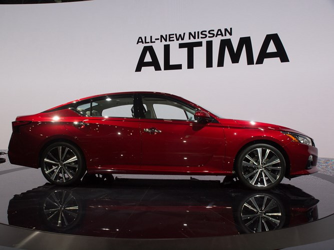 nissan altima 2019 lot xac manh me canh tranh voi doi thu