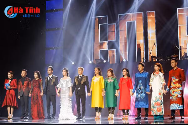 chang van cong nguoi ha tinh khuay dao than tuong bolero