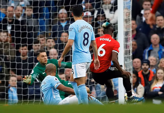 man city 2 3 m u pogba khien man city phai lui ngay dang quang