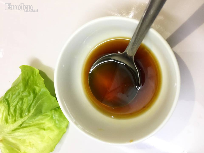 ngay mua vao bep voi mon suon sot mat ong