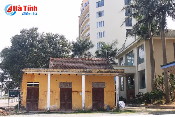 diem danh nhung dia chi lam xau mat thanh pho