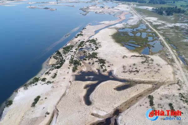 flycam canh hoang tan vung mo sat thach khe ha tinh