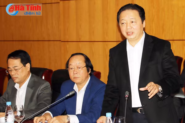 dung khai thac mo sat thach khe bai 11 khong danh doi moi truong lay kinh te