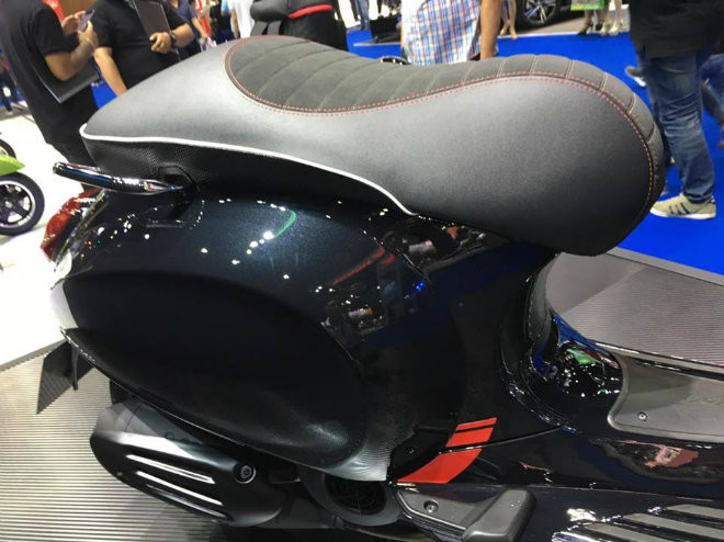 can canh vespa sprint 150 i get ban carbon dep my man
