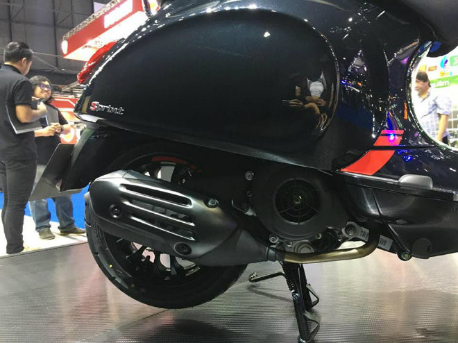 can canh vespa sprint 150 i get ban carbon dep my man