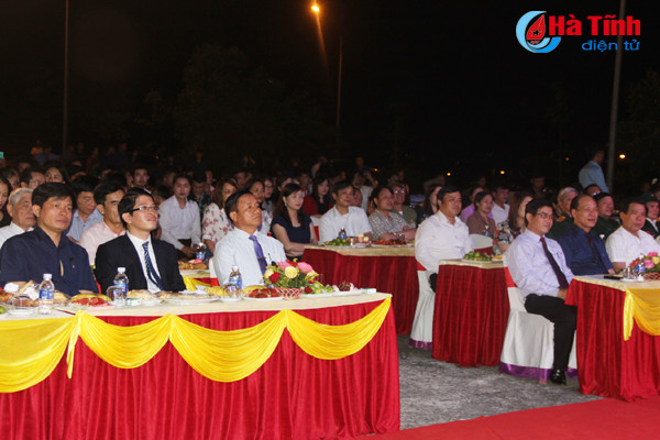 vui don tet co truyen lao tai ha tinh