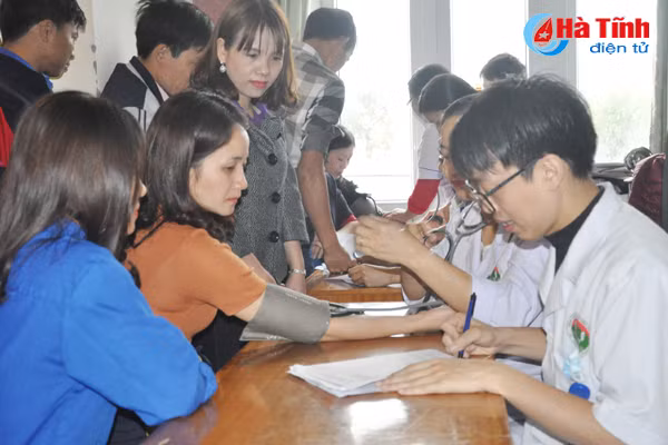 thach ha tuyen duong 38 thanh nien hien mau tinh nguyen tieu bieu