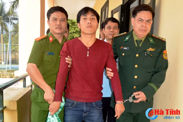 he lo hanh trinh pha chuyen an 15 kg ma tuy da