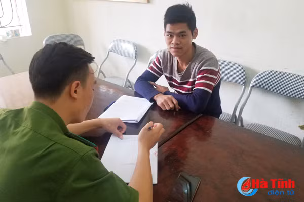 hai dao chich chuyen nghiep sa luoi