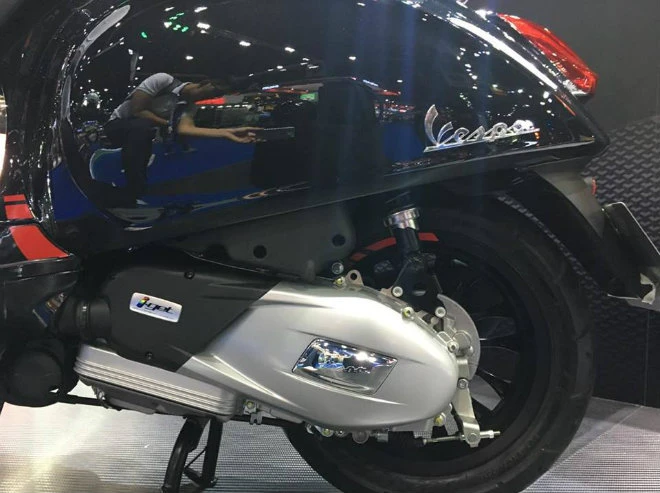 can canh vespa sprint 150 i get ban carbon dep my man