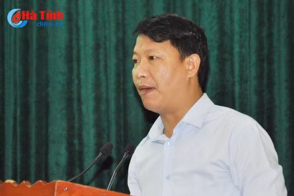 ha tinh thu gon don vi hanh chinh cap xa giam toi thieu 10 bien che