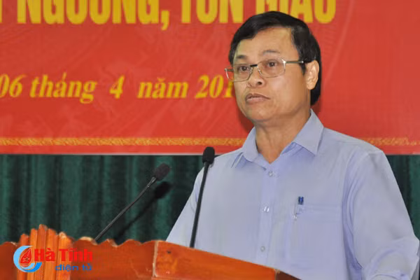 cot loi cua cong tac tin nguong ton giao la van dong quan chung