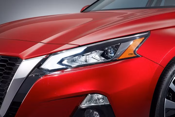 nissan altima 2019 lot xac manh me canh tranh voi doi thu