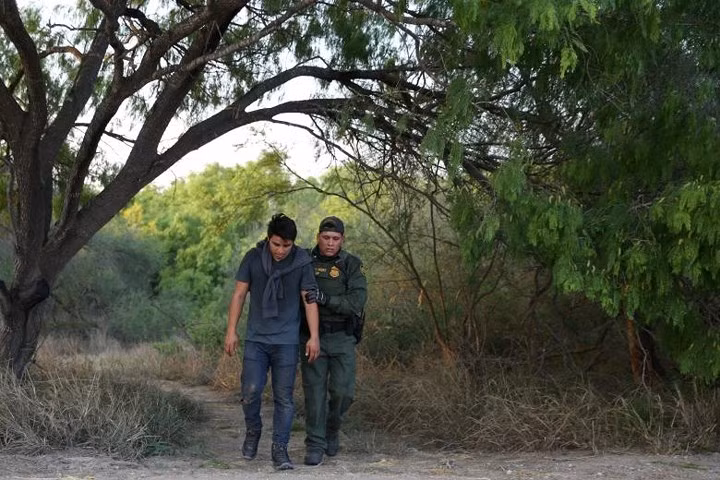 chet truoc cong thien duong o bien gioi my mexico