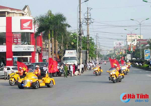 doan dua xe dap cup truyen hinh tp ho chi minh qua ha tinh