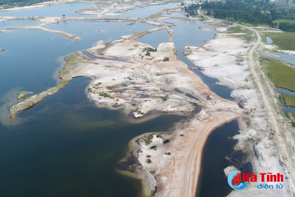 flycam canh hoang tan vung mo sat thach khe ha tinh