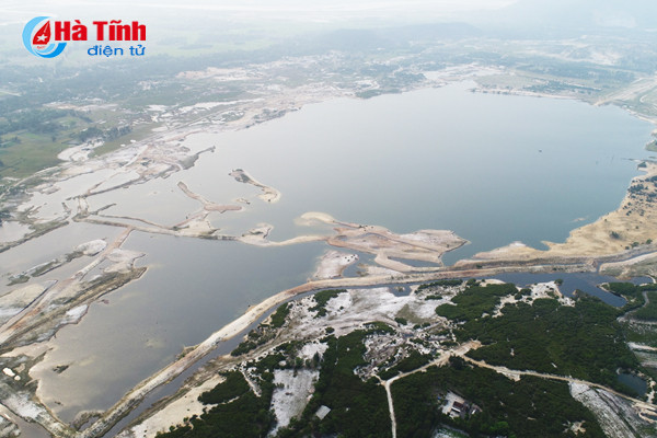 flycam canh hoang tan vung mo sat thach khe ha tinh