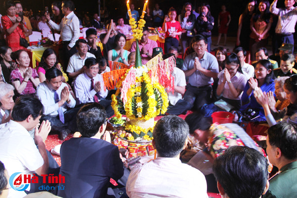 vui don tet co truyen lao tai ha tinh