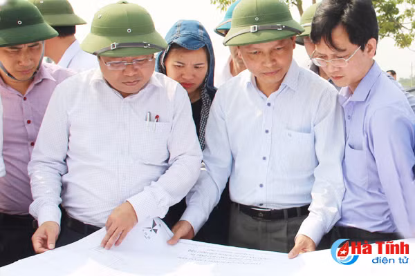 thu hut doanh nghiep cung dau tu ha tang de phat trien cum cong nghiep