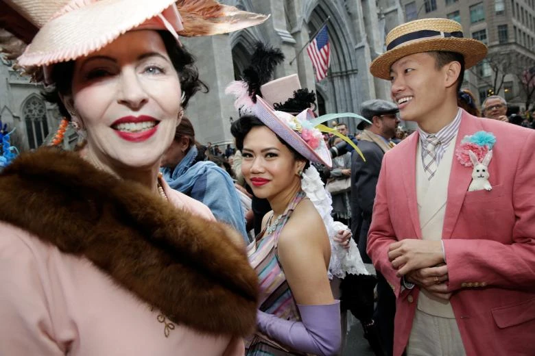 dieu hanh mung le phuc sinh day mau sac o new york