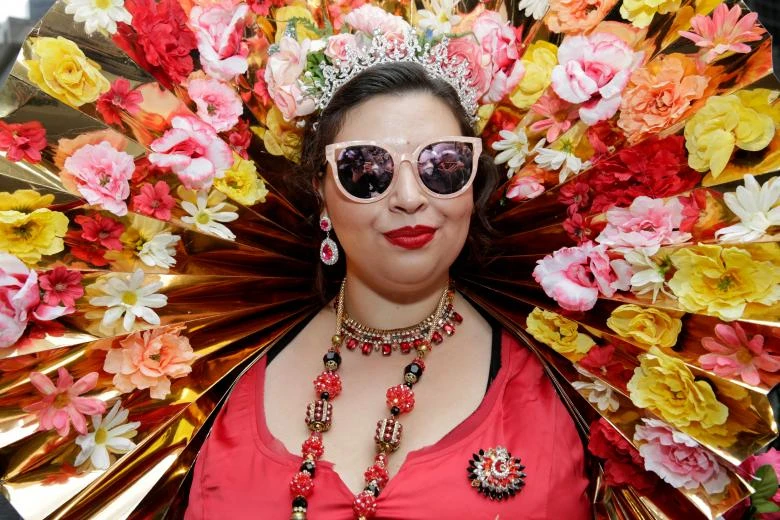 dieu hanh mung le phuc sinh day mau sac o new york