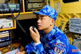 Bảo vệ biển đảo cho đất liền vào xuân