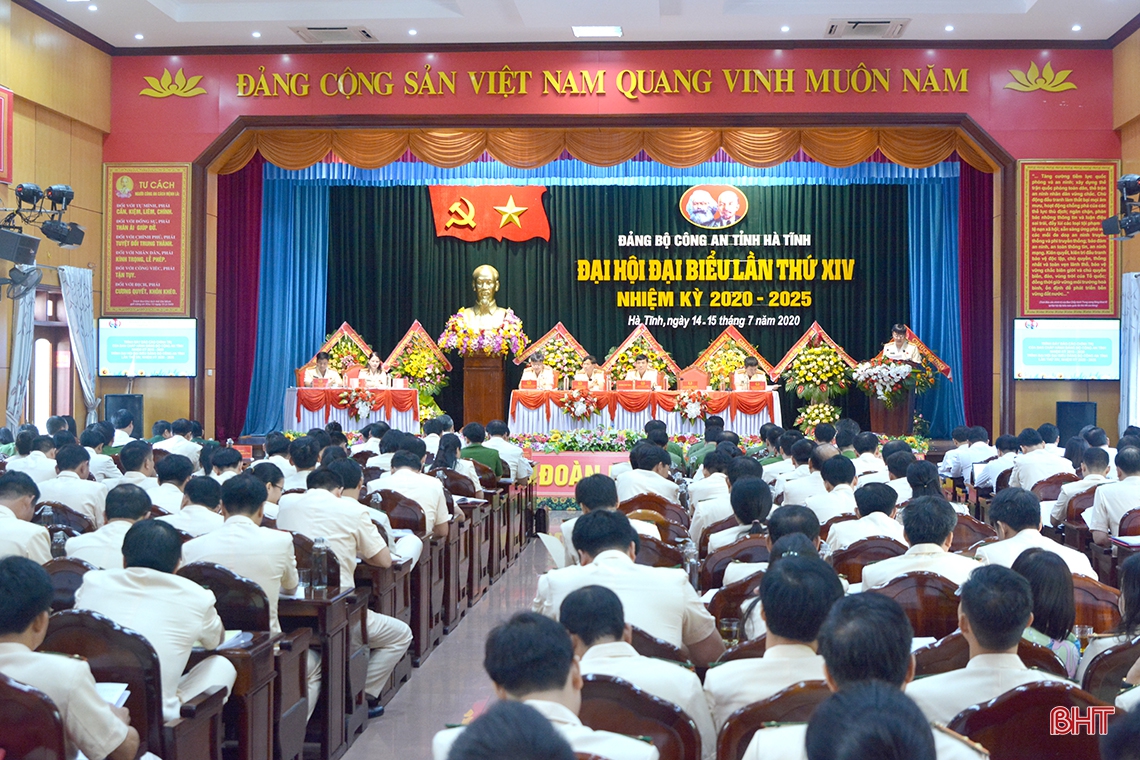 Đại tá Lê Khắc Thuyết tái cử chức vụ Bí thư Đảng ủy Công an tỉnh Hà Tĩnh
