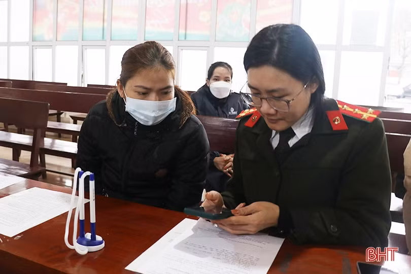 Nhanh chóng làm hộ chiếu, giấy thông hành cho người dân Hà Tĩnh