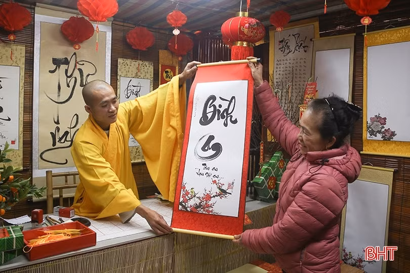 “Mùa xuân như câu hát bắt đầu”