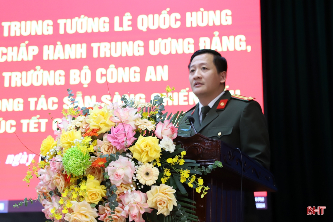 Chủ động giải quyết tốt tình hình, đảm bảo bình yên cho Nhân dân vui xuân, đón tết
