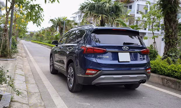Hyundai SantaFe: Cảm xúc đến từ tay lái!