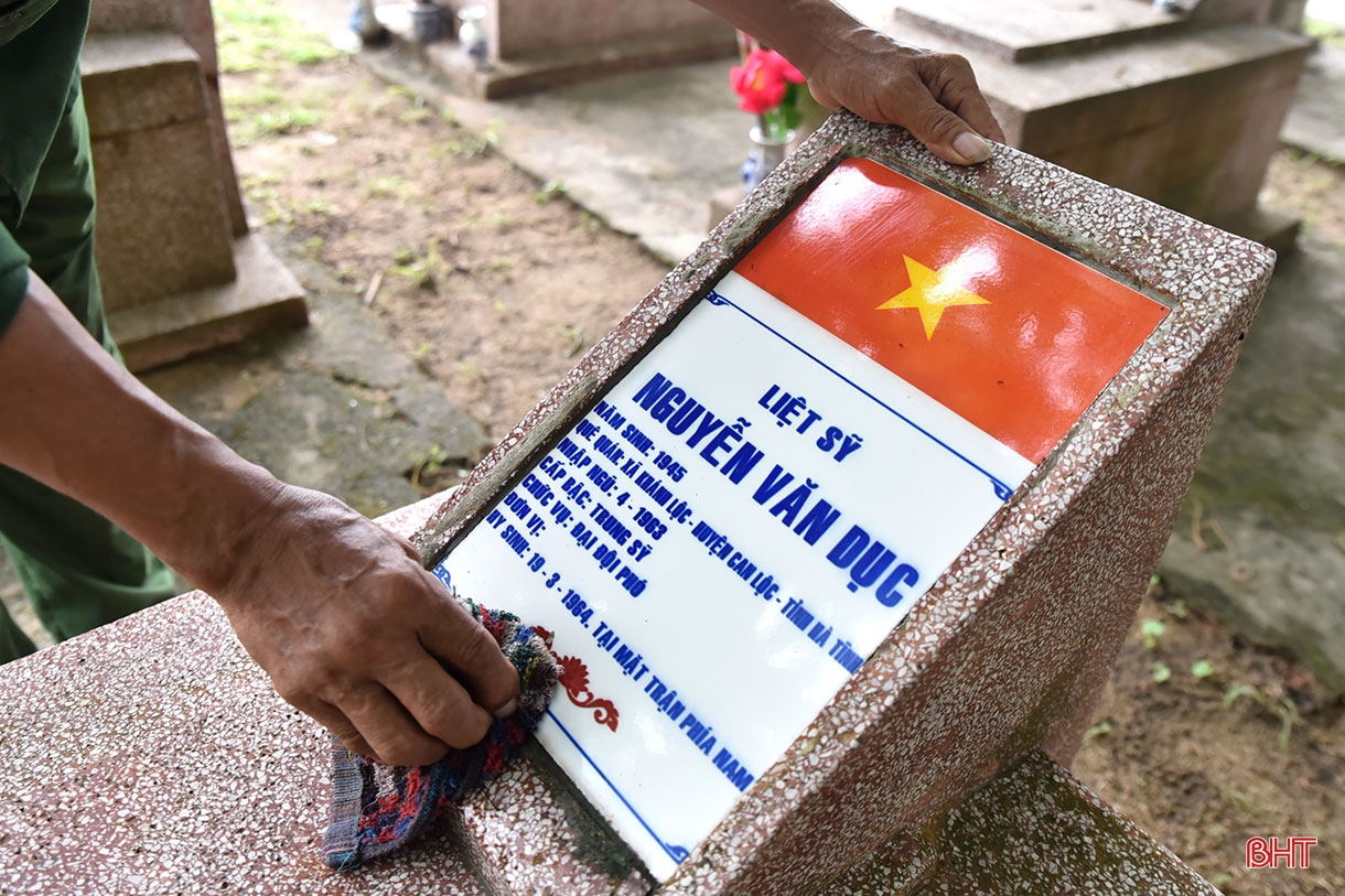 2 thế hệ trong một gia đình “canh giấc ngủ” cho các liệt sỹ ở Hà Tĩnh ảnh 15 2 thế hệ trong một gia đình “canh giấc ngủ” cho các liệt sỹ ở Hà Tĩnh