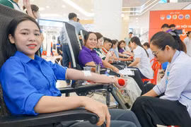 Hà Tĩnh tiếp nhận hơn 300 đơn vị máu tại ngày hội “Giọt hồng yêu thương”