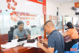 Giảm bớt "gánh nặng" cho người dân trong đăng ký hộ tịch