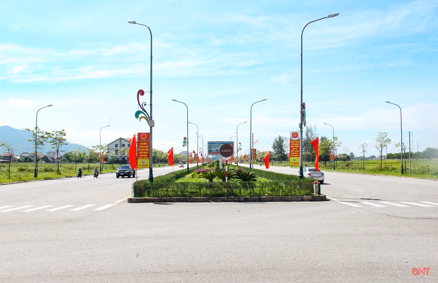 Lộc Hà đánh thức tiềm năng ngành “công nghiệp không khói” (bài 2): Để du lịch Lộc Hà “cất cánh”