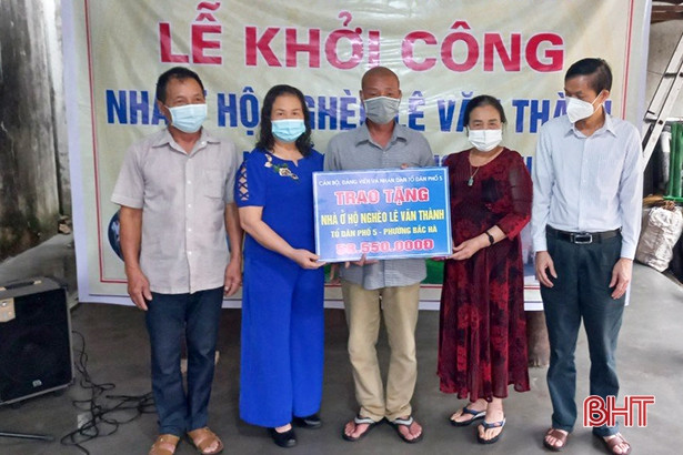 Hỗ trợ xây nhà đại đoàn kết cho hộ nghèo ở TP Hà Tĩnh