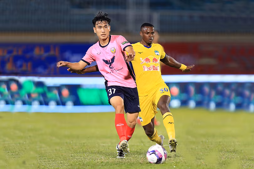 Hồng Lĩnh Hà Tĩnh cần gì để lấy lại phong độ?!