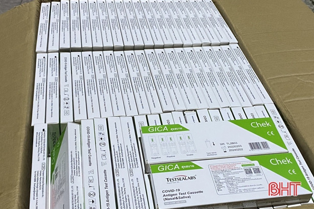 Hà Tĩnh: Thu giữ 3.400 kit test nhanh COVID-19 không rõ nguồn gốc
