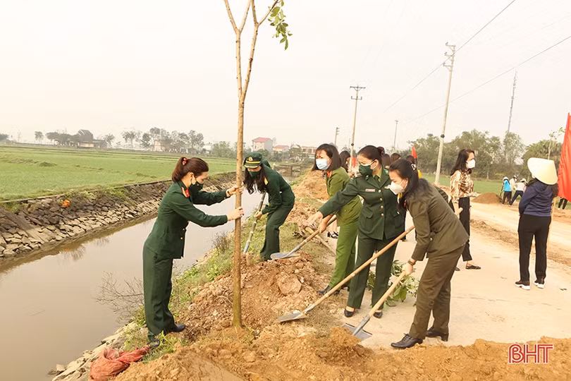 Phụ nữ Hà Tĩnh đoàn kết, sáng tạo, chung sức xây dựng tỉnh nông thôn mới